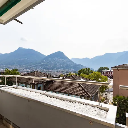 Belvedere Walking Distance From Train Station Appartement *