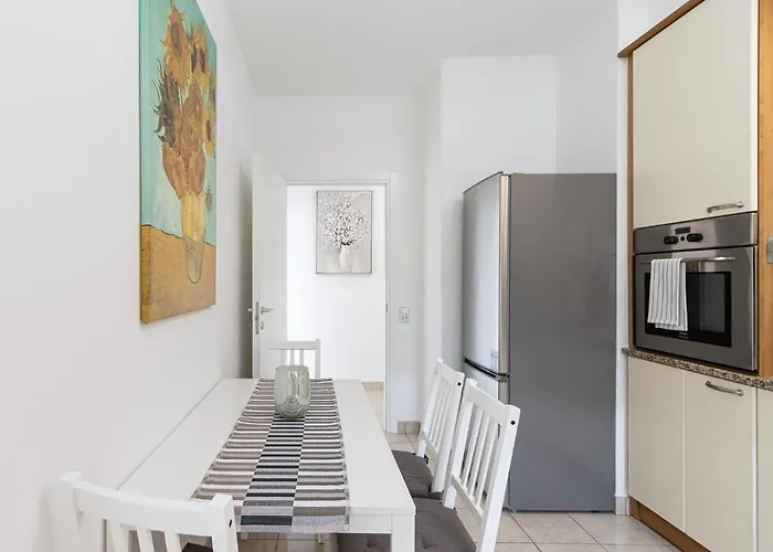 Belvedere Walking Distance From Train Station Apartment Lugano