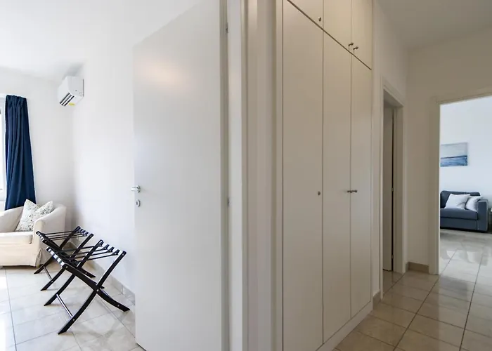 Apartment Belvedere Walking Distance From Train Station